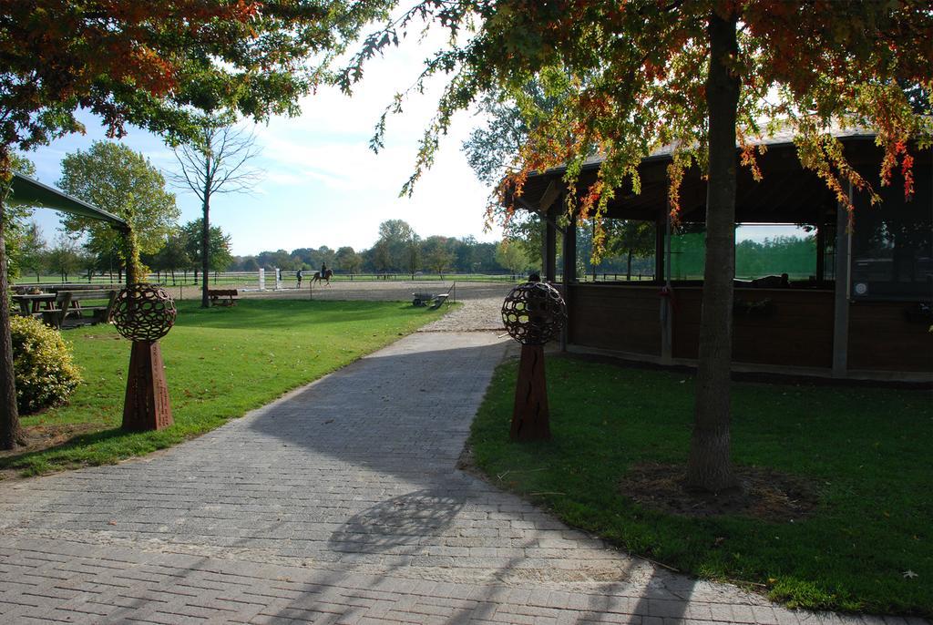 קרפלד Apartments Luisenhof מראה חיצוני תמונה